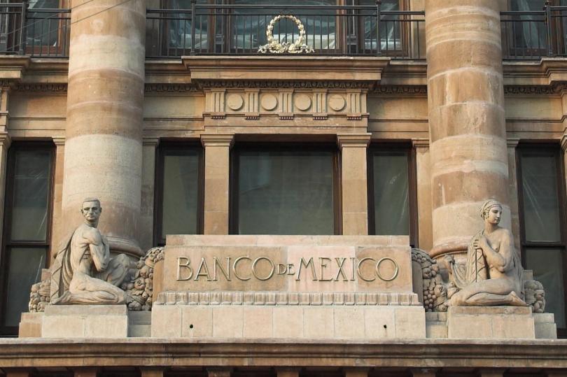 المركزي المكسيكي: العملة قد تشهد المزيد من التقلبات